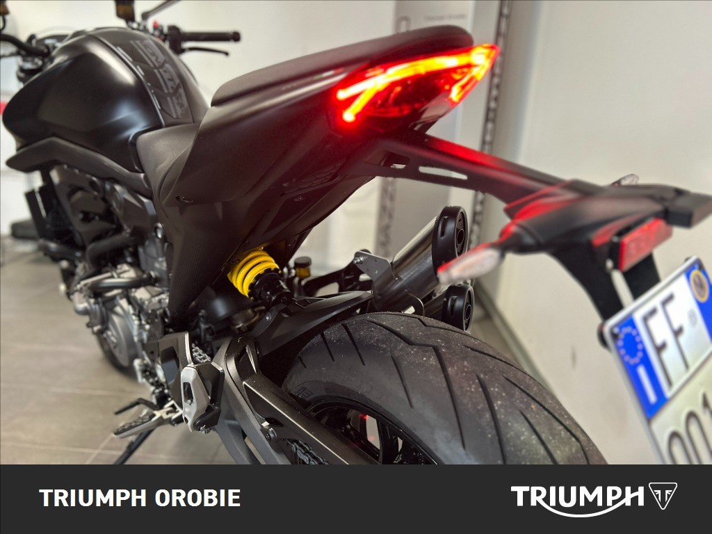 DUCATI Monster 937 plus Dark Stealth #9