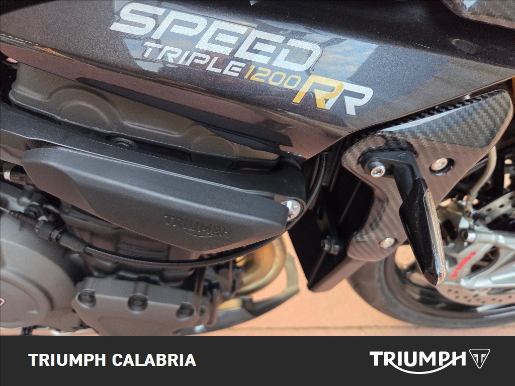 TRIUMPH Speed Triple 1200 RR Abs
