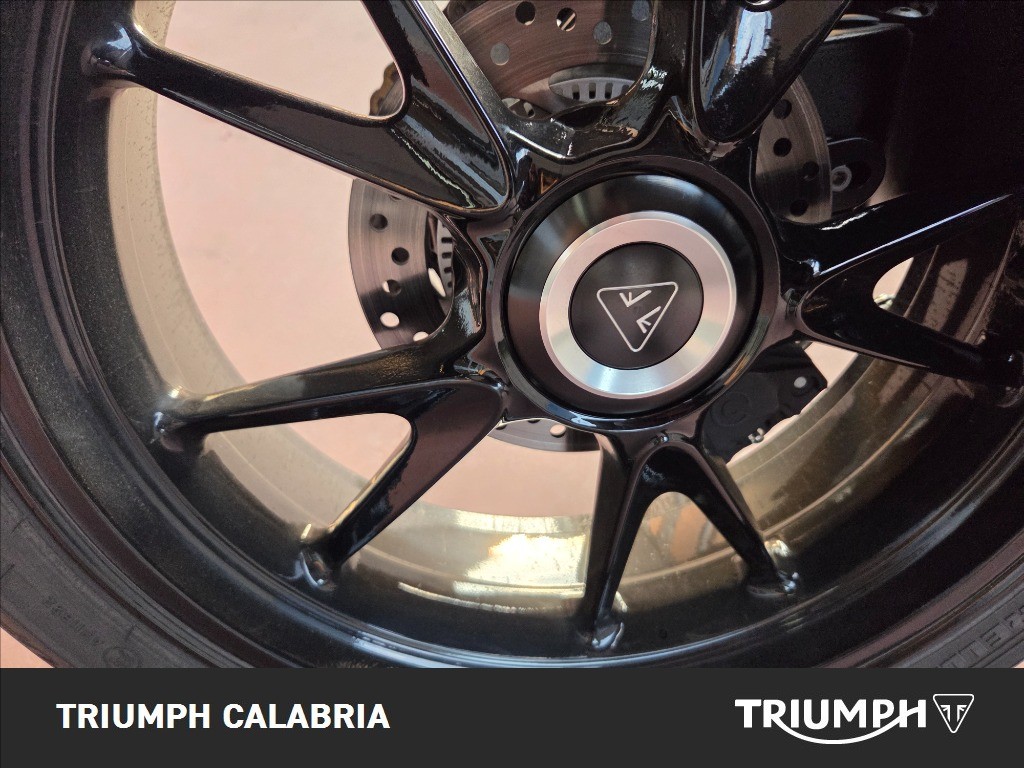 TRIUMPH Speed Triple 1200 RR Abs