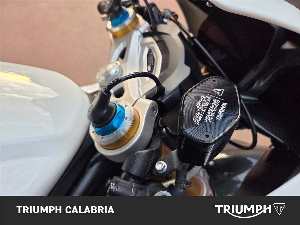 TRIUMPH Speed Triple 1200 RR Abs #9