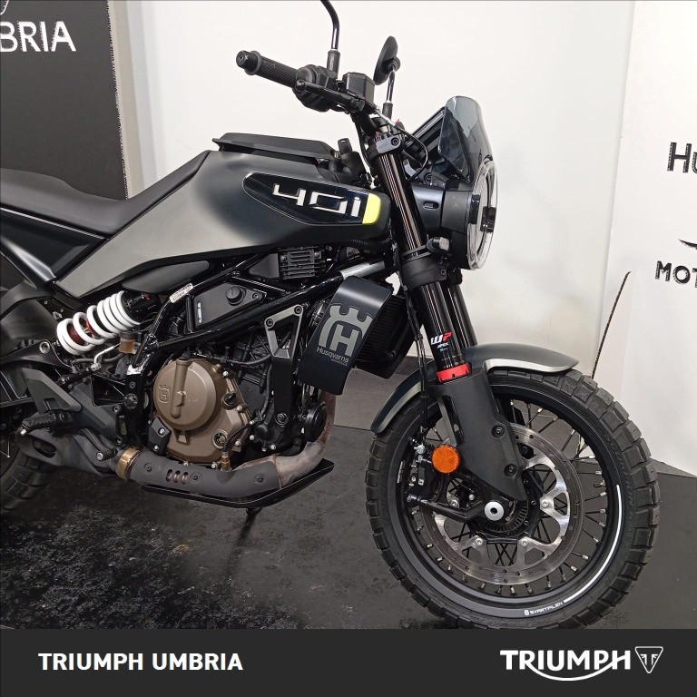 HUSQVARNA Svartpilen 401 4T #4