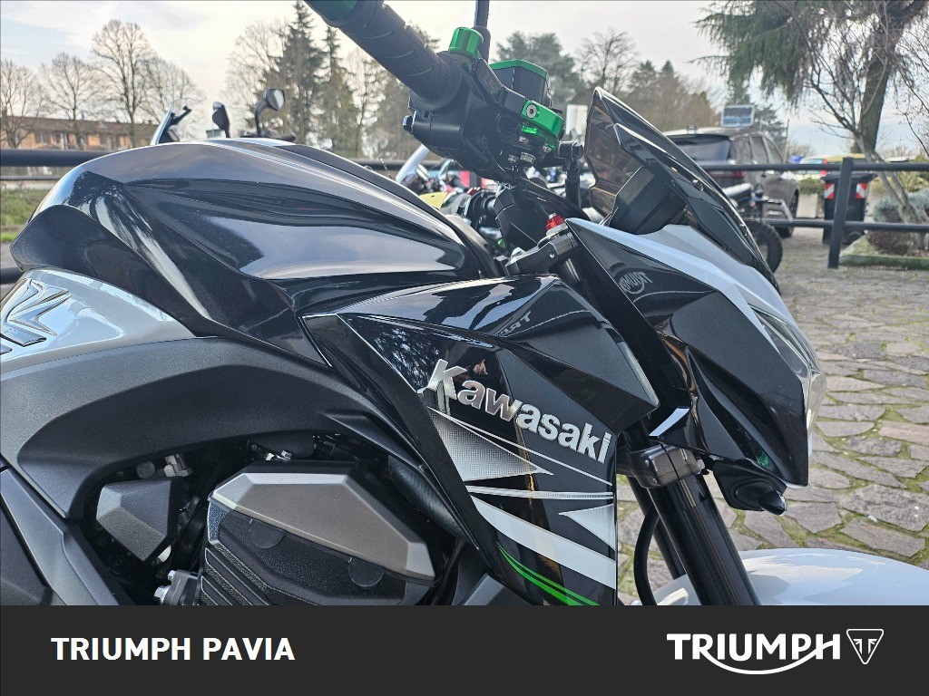 KAWASAKI Z 800  #8