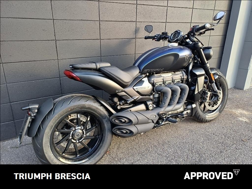 TRIUMPH Rocket III 2500 Storm R