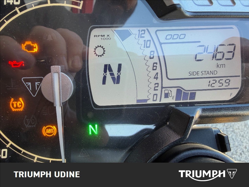 TRIUMPH Speed 400 Abs