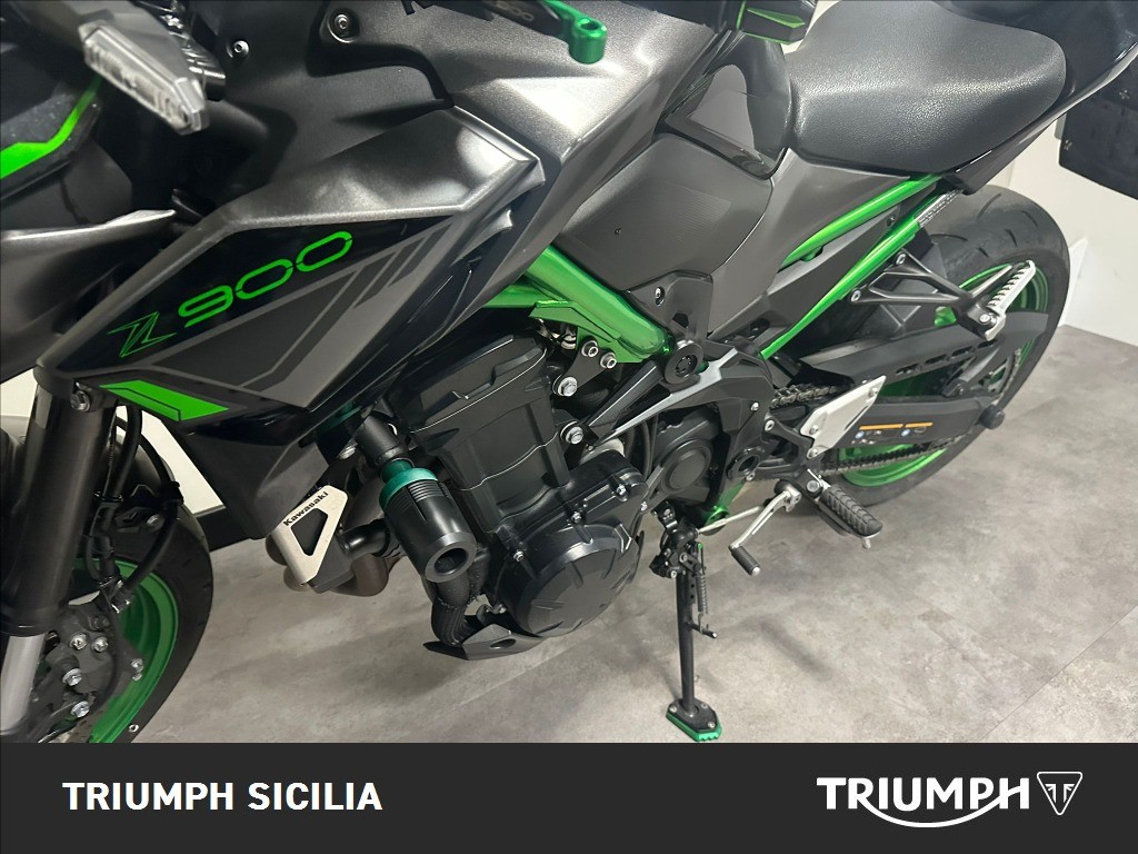 KAWASAKI Z 900 