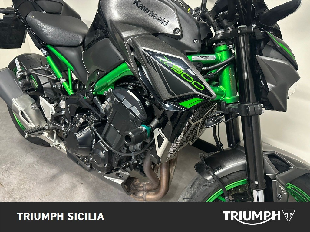 KAWASAKI Z 900 