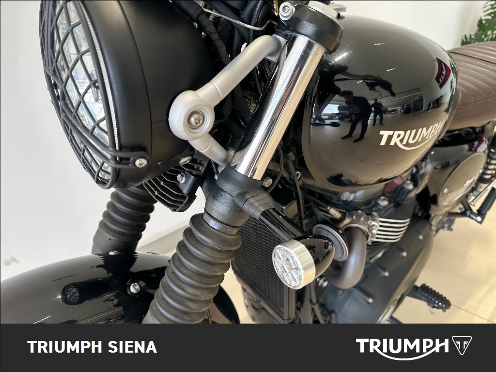TRIUMPH Street Scrambler 900 