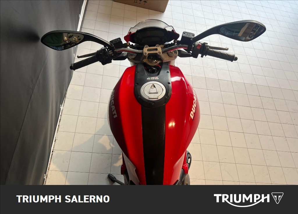 DUCATI Monster 696  #6