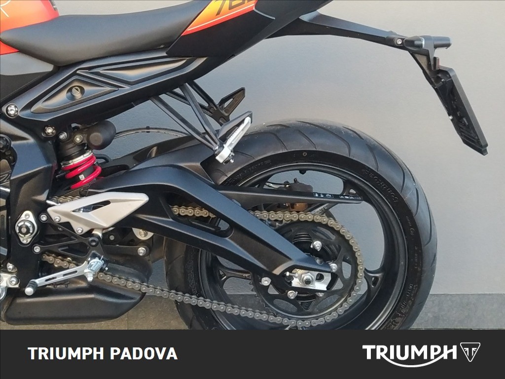 TRIUMPH Street Triple 765 R