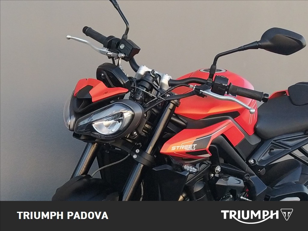 TRIUMPH Street Triple 765 R