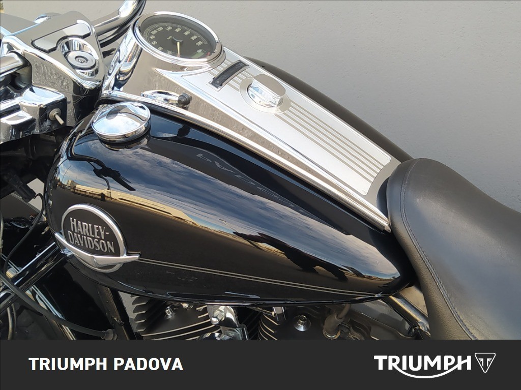 HARLEY DAVIDSON Road King 1584 FLHRC  Classic