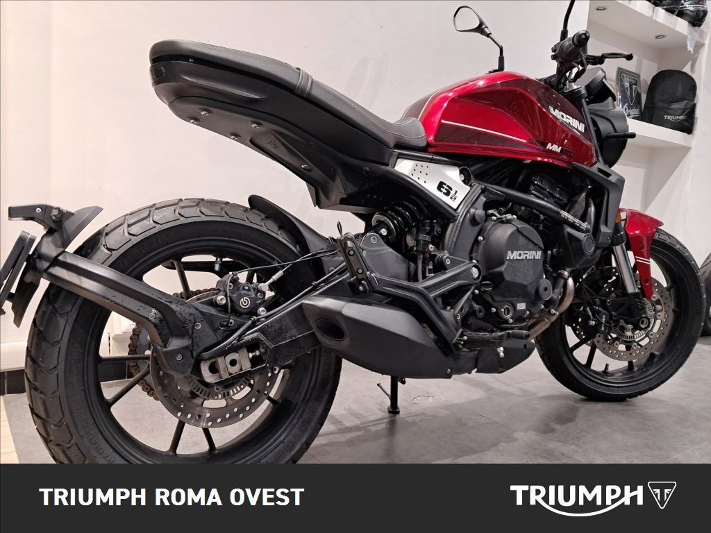 MOTO MORINI Seiemmezzo STR 650 Abs