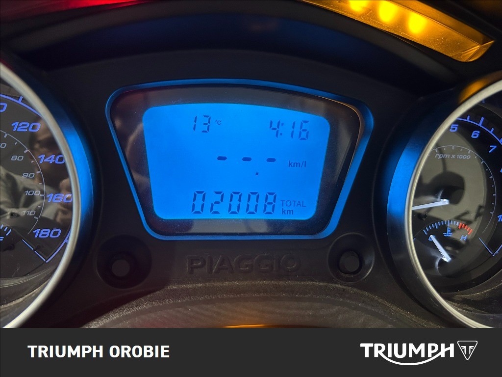 PIAGGIO MP3 300 hpe Abs