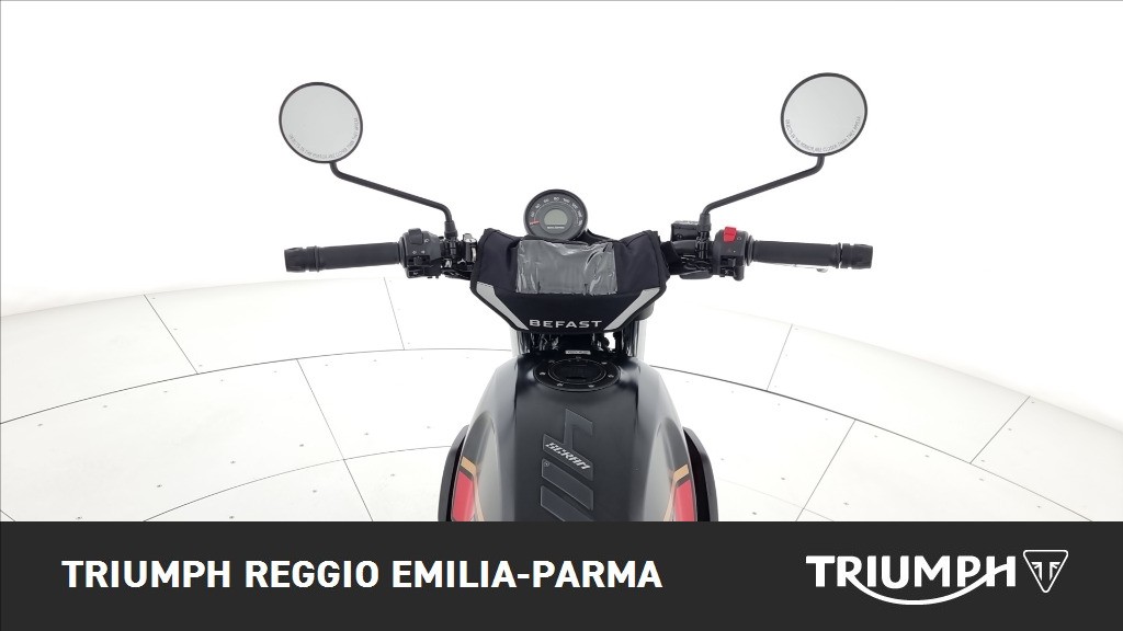 ROYAL ENFIELD Scram 411 