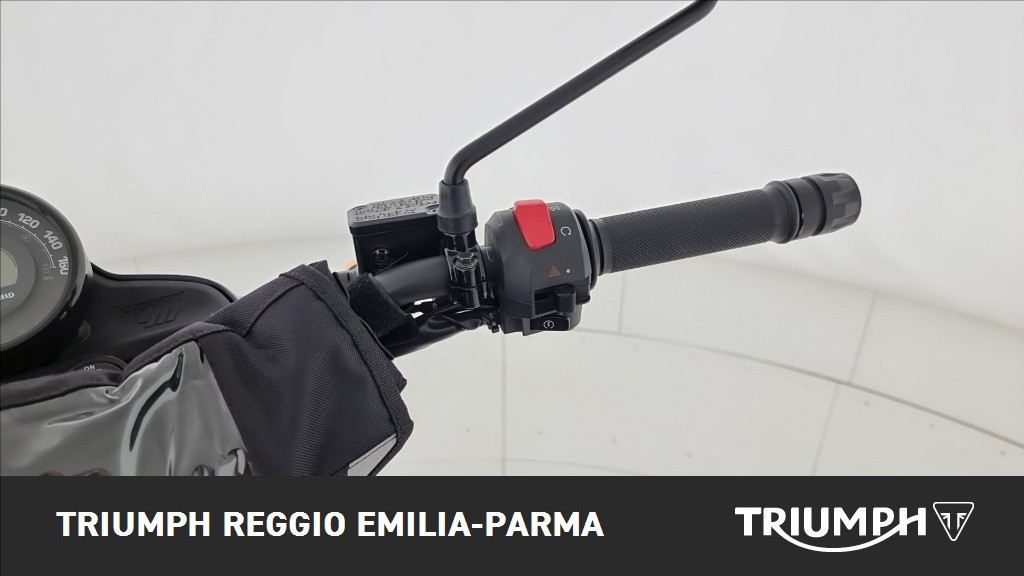 ROYAL ENFIELD Scram 411 