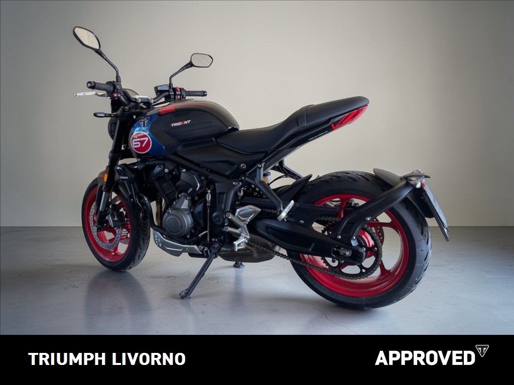 TRIUMPH Trident 660 Triple Tribute Abs