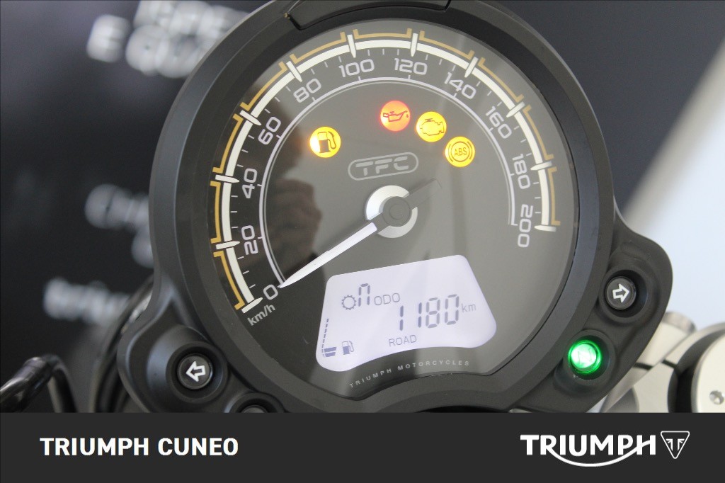 TRIUMPH Bonneville 1200 Bobber TFC