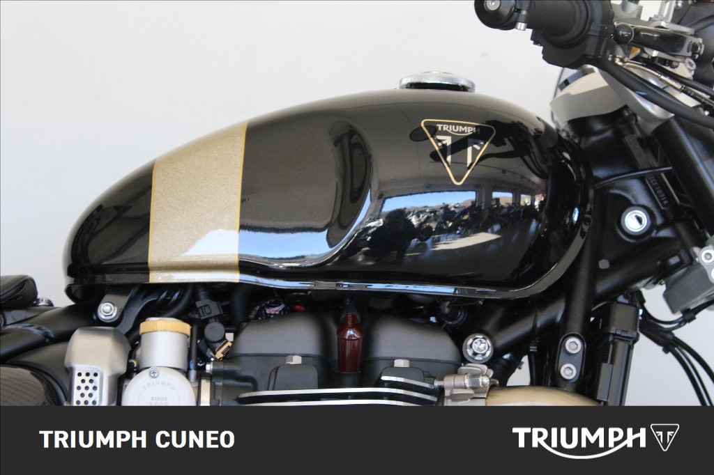 TRIUMPH Bonneville 1200 Bobber TFC