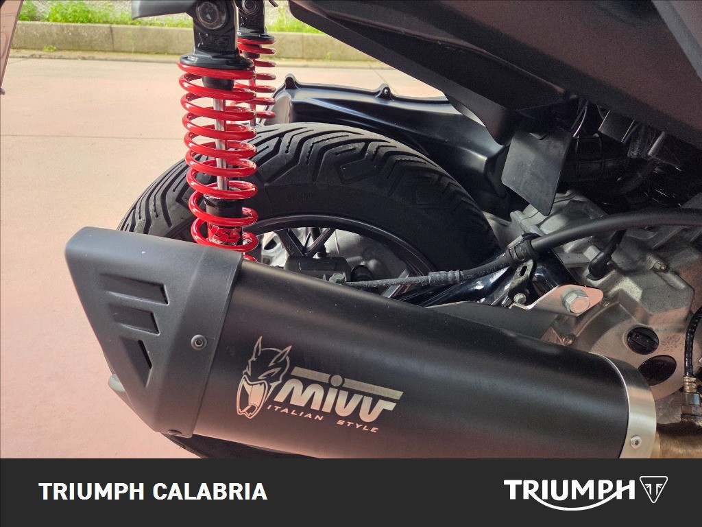 YAMAHA X-Max 300 Tech Max Abs