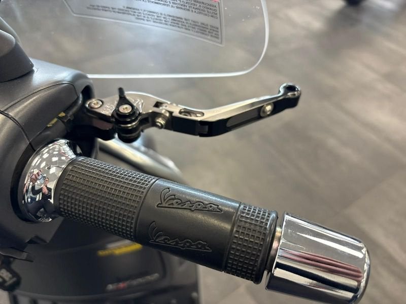 VESPA Vespa GTS 300 hpe Super Abs