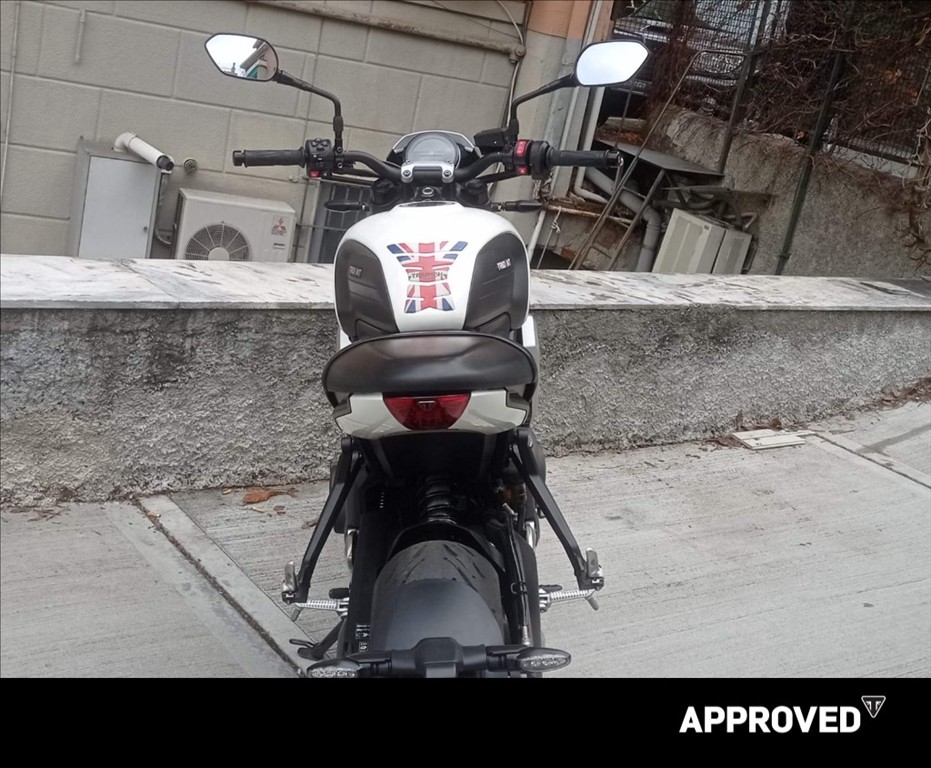 TRIUMPH Trident 660 Abs