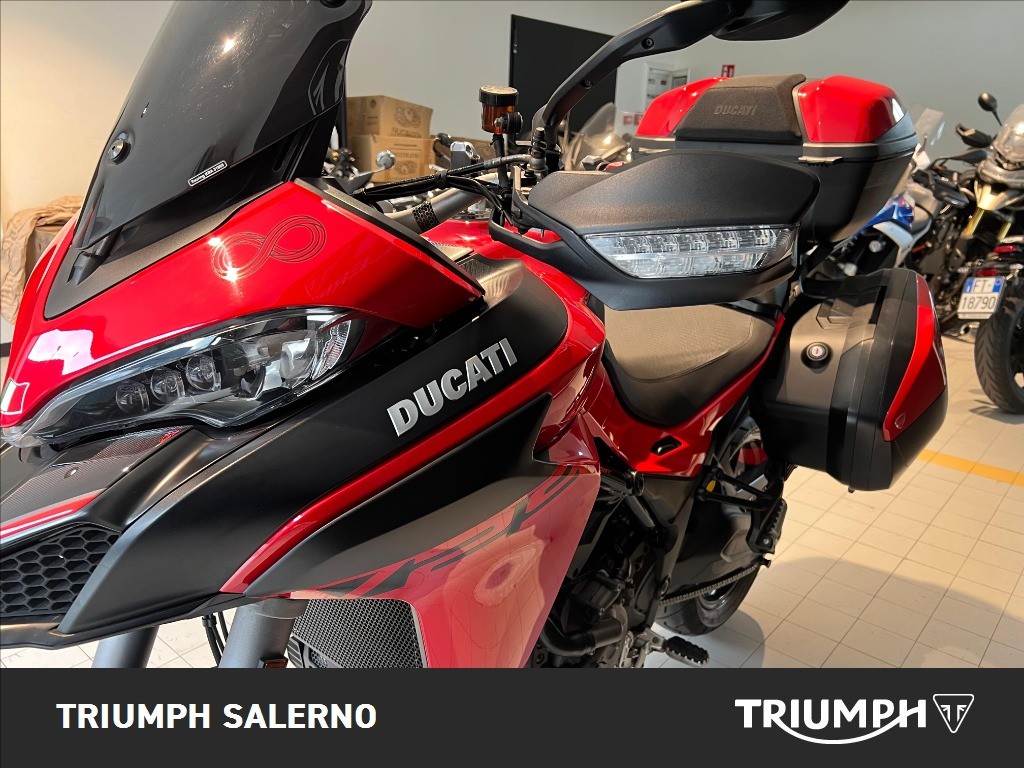 DUCATI Multistrada V2 950 S Red