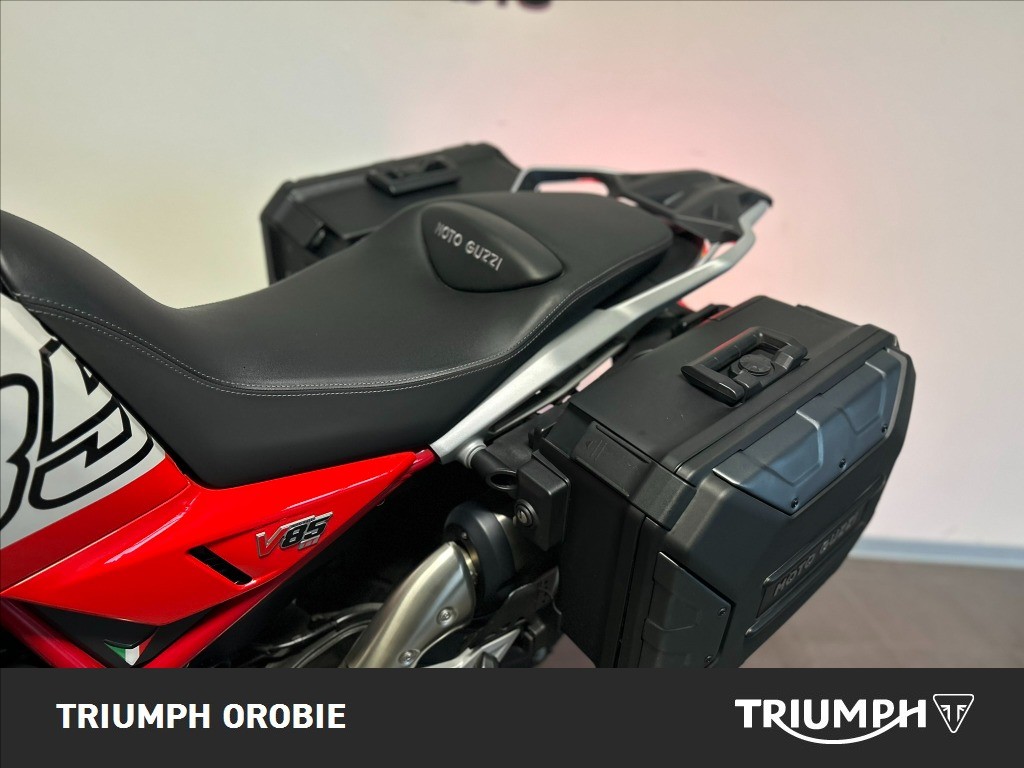 MOTO GUZZI V85 TT Abs