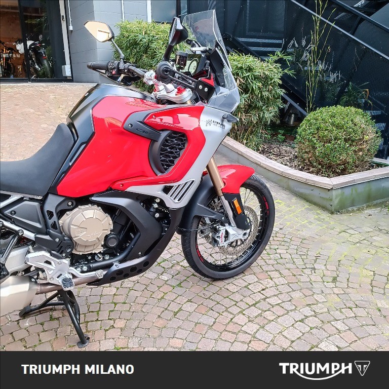 MV AGUSTA Enduro Veloce 931 Abs