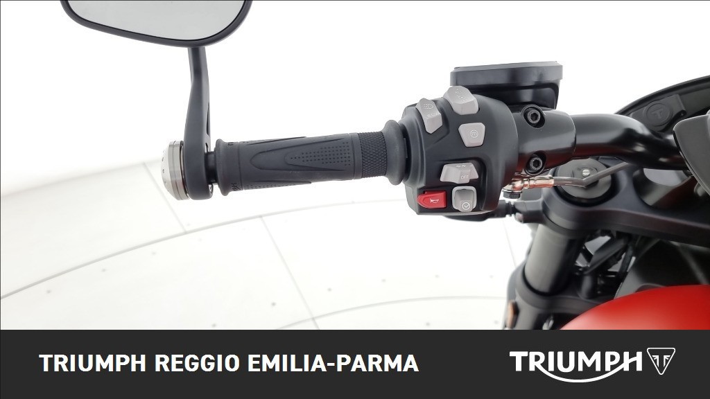 TRIUMPH Rocket III 2500 Storm R