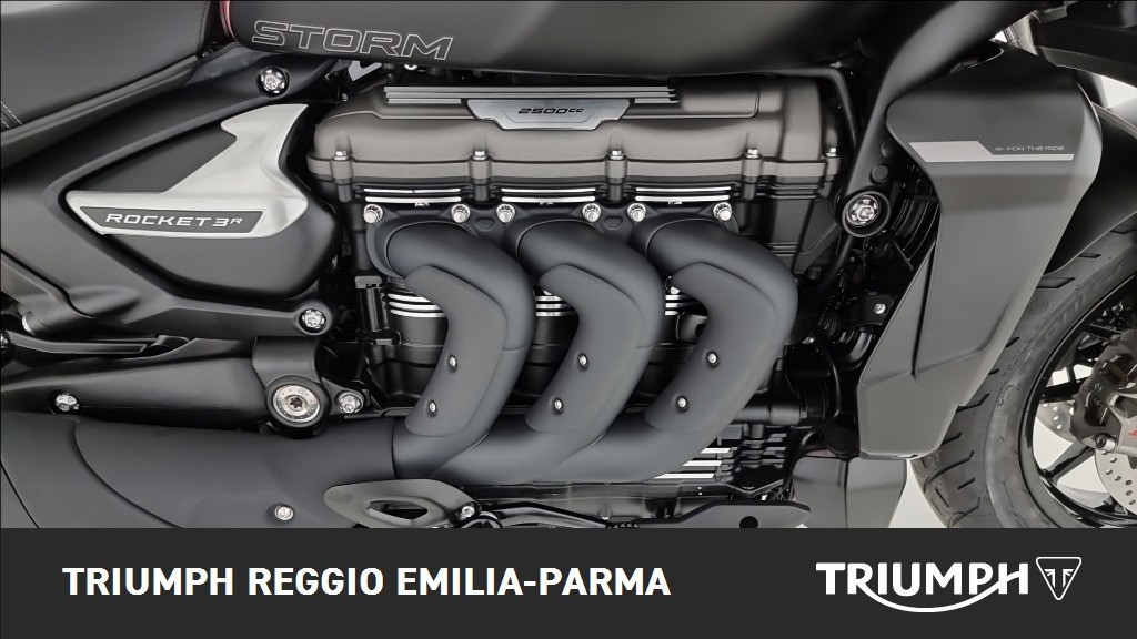 TRIUMPH Rocket III 2500 Storm R