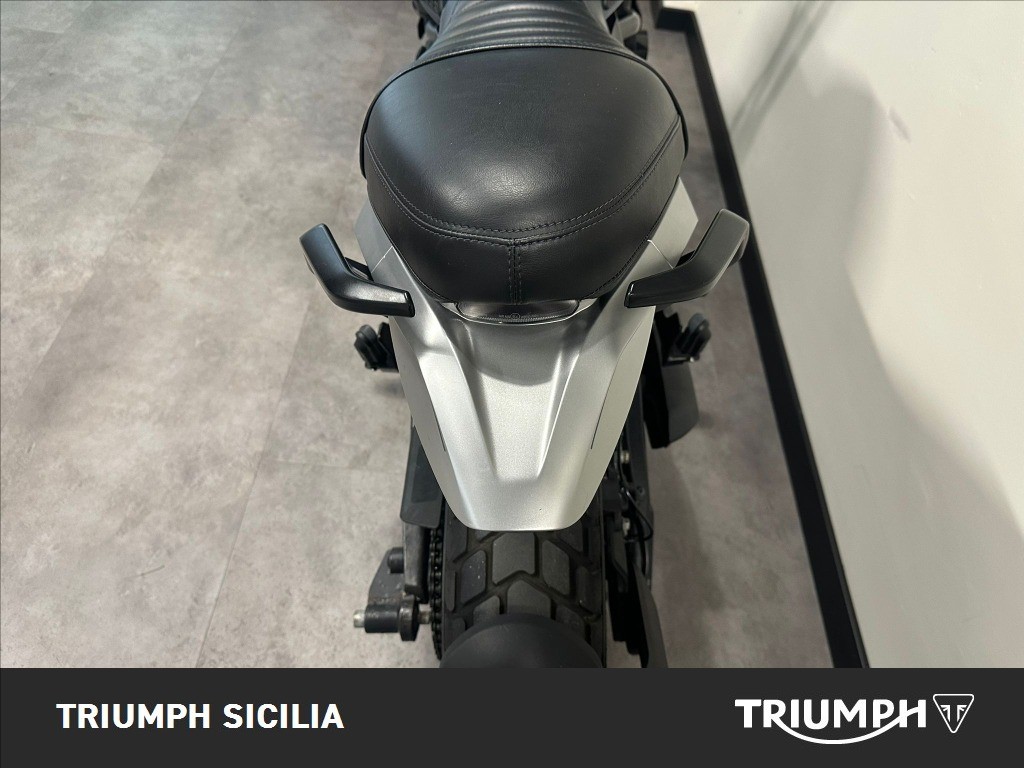 MOTO MORINI Seiemmezzo SCR 650 Abs