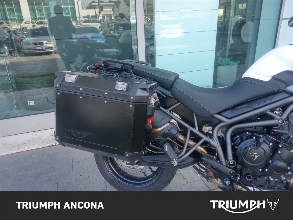 TRIUMPH Tiger 800 XR Abs