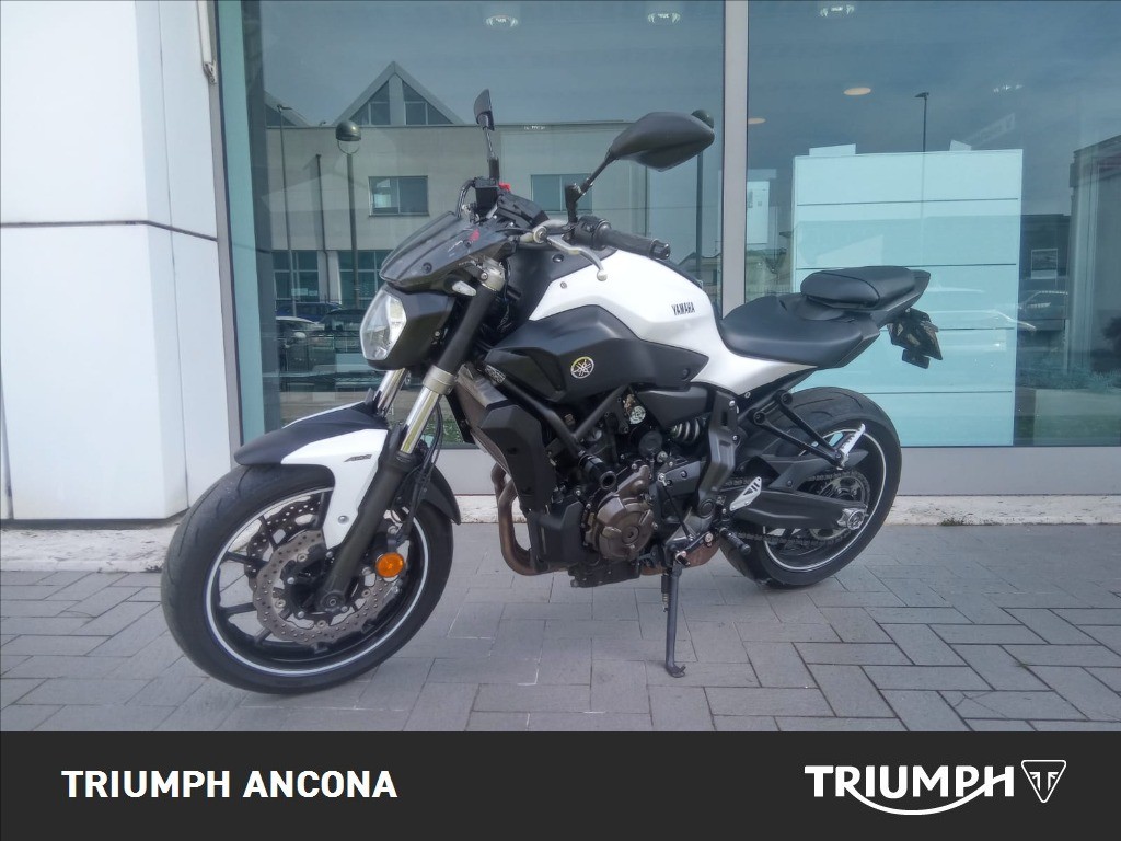 YAMAHA MT-07 690 Abs