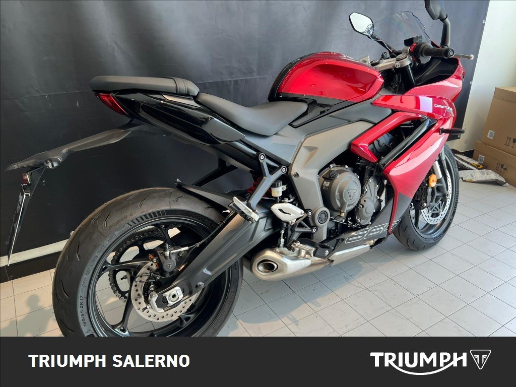 TRIUMPH Daytona 660 Abs
