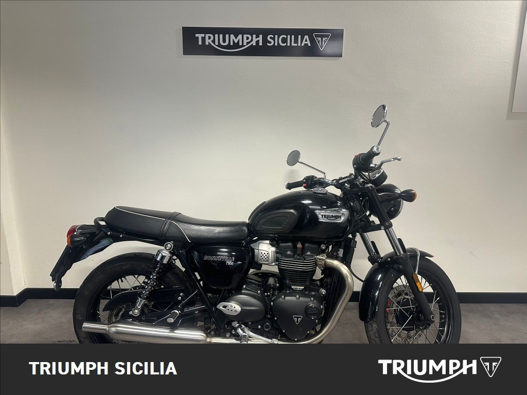 TRIUMPH Bonneville 900 T100 