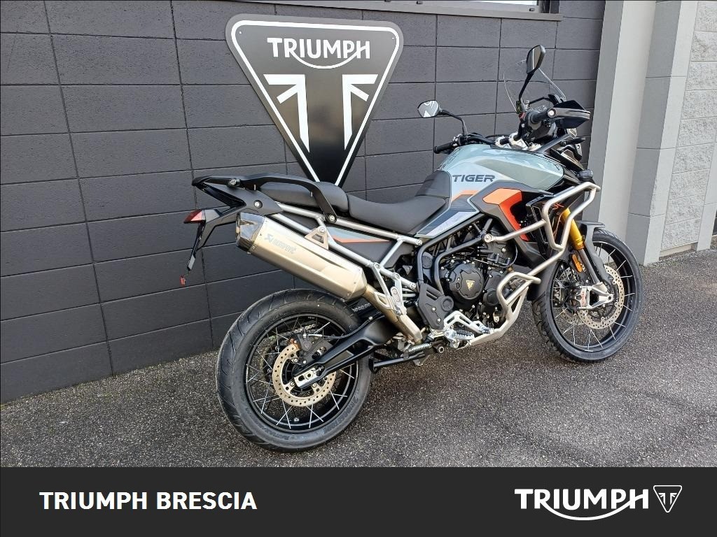 TRIUMPH Tiger 900 Desert Edition