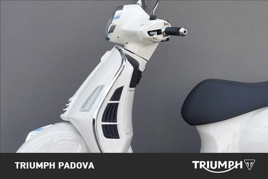 VESPA Vespa GTS 300 hpe Super Abs