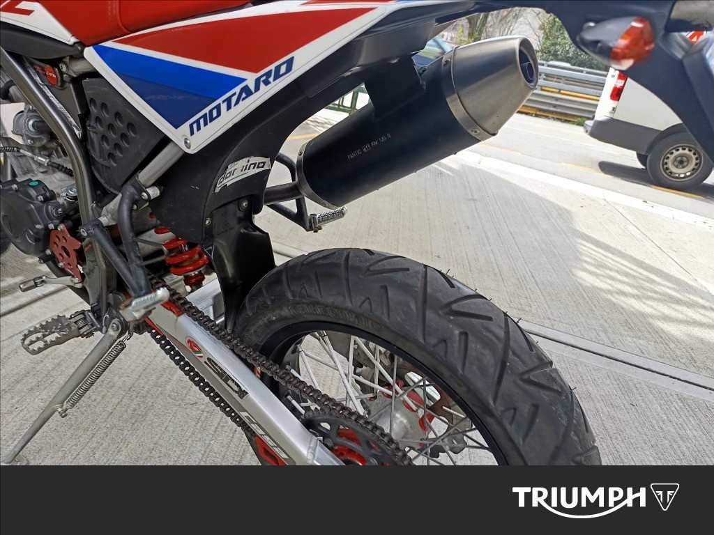 FANTIC MOTOR Motard 125 4T Casa E4