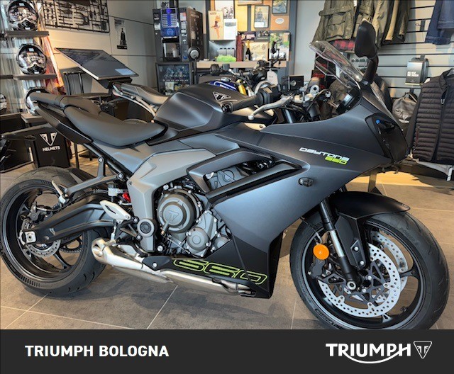 TRIUMPH Daytona 660 Abs