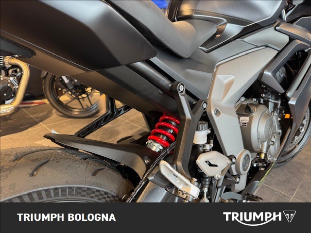 TRIUMPH Daytona 660 Abs