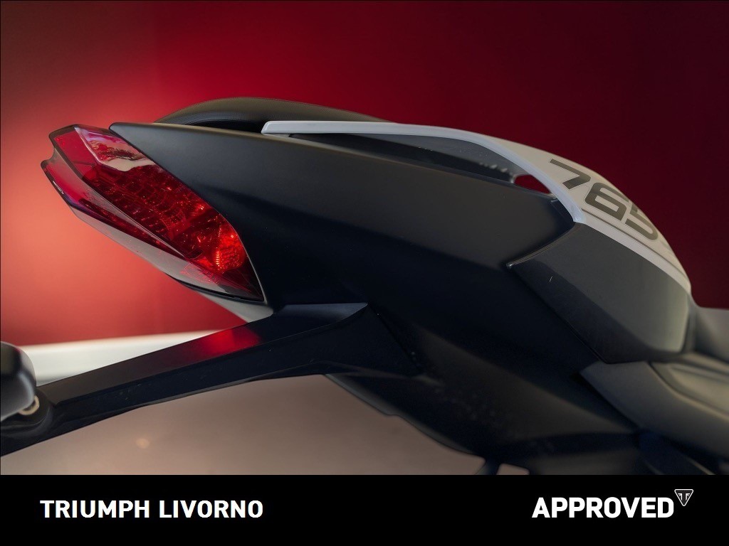 TRIUMPH Street Triple 765 R