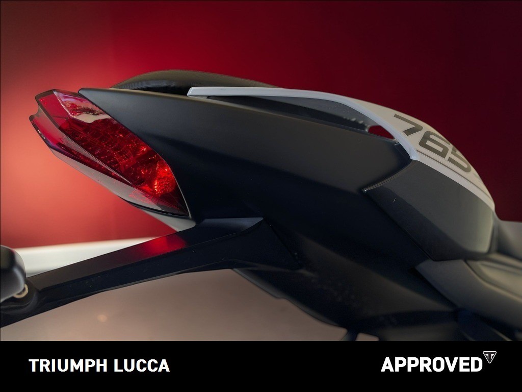 TRIUMPH Street Triple 765 R