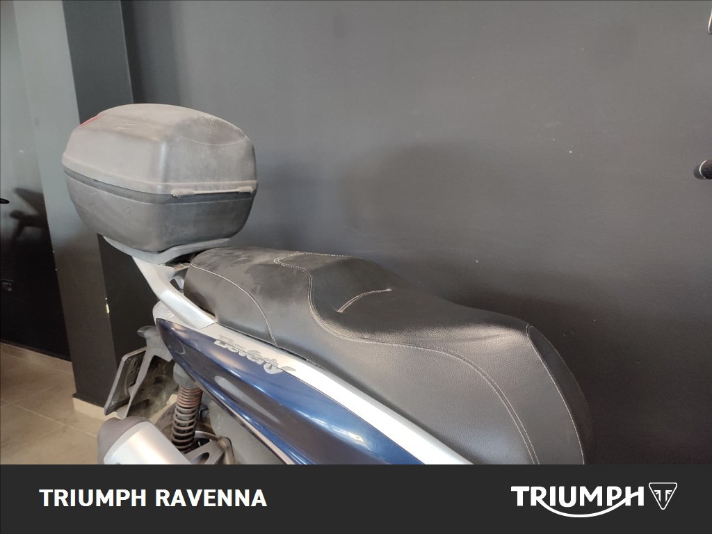 PIAGGIO Beverly 300 ie