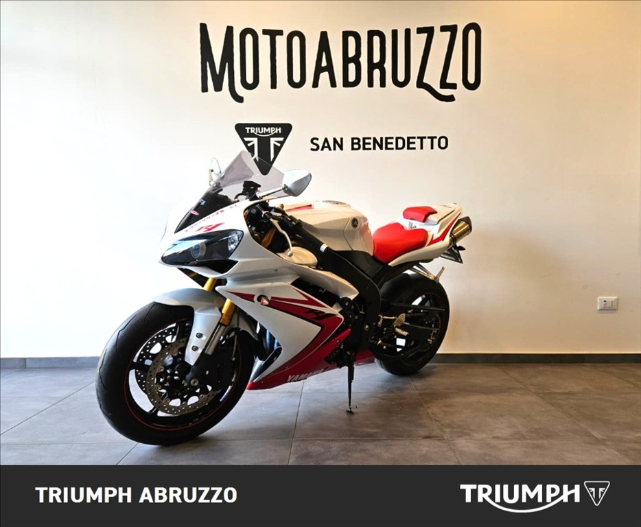 YAMAHA YZF R1 1000 