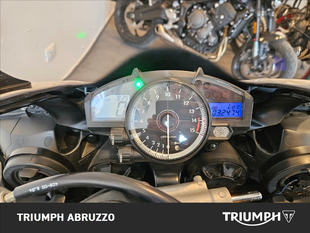 YAMAHA YZF R1 1000 