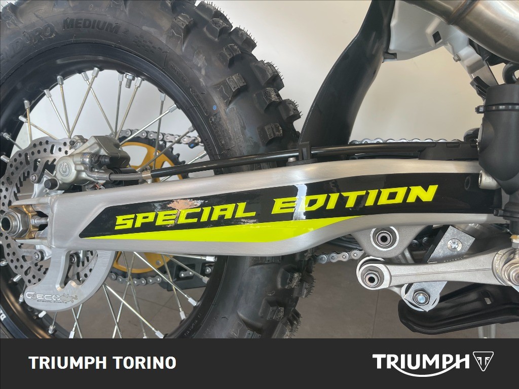 TRIUMPH TF 250 E Abs