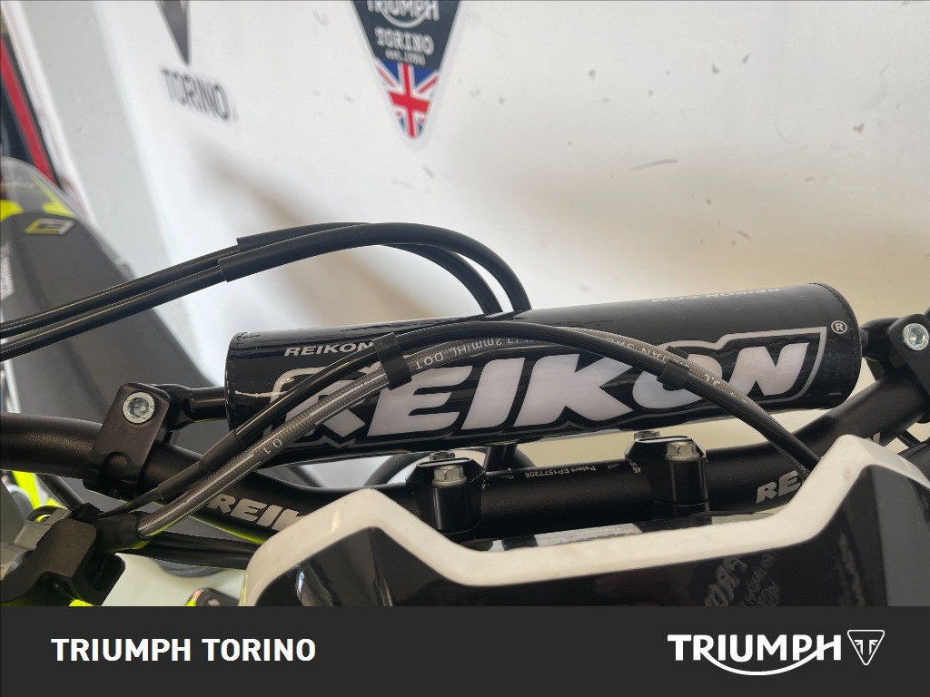 TRIUMPH TF 250 E Abs