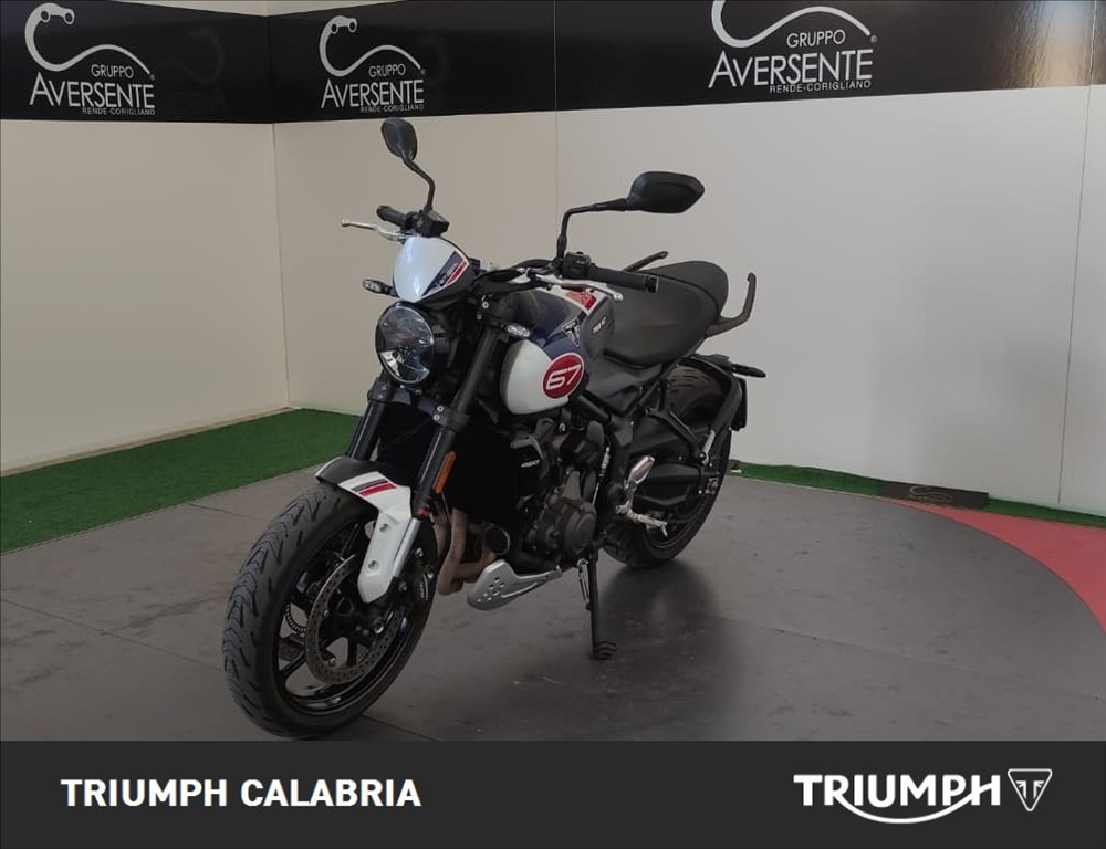 TRIUMPH Trident 660 Triple Tribute dep.A2 Abs