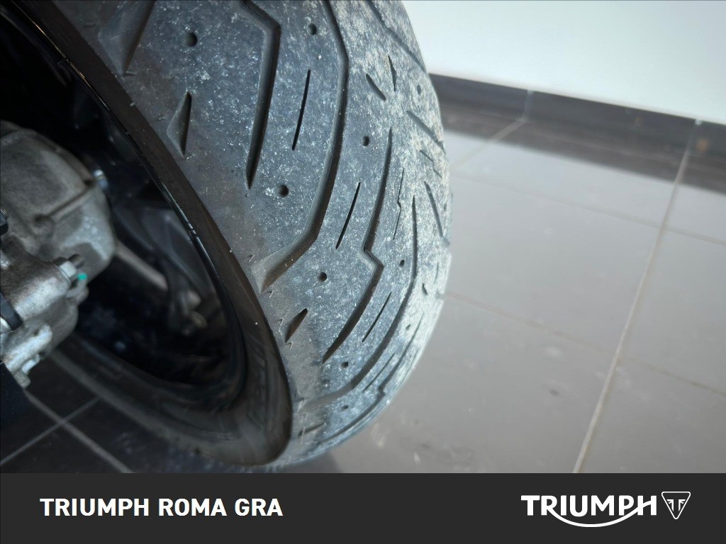 BMW C 400 GT Triple Black Abs