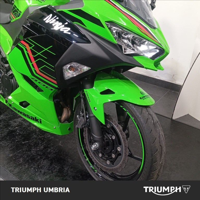 KAWASAKI Ninja 400 GY1
